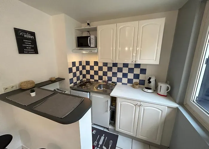 Chez Dany - Tiny House - Wi Fi - Centre アパート トロワ